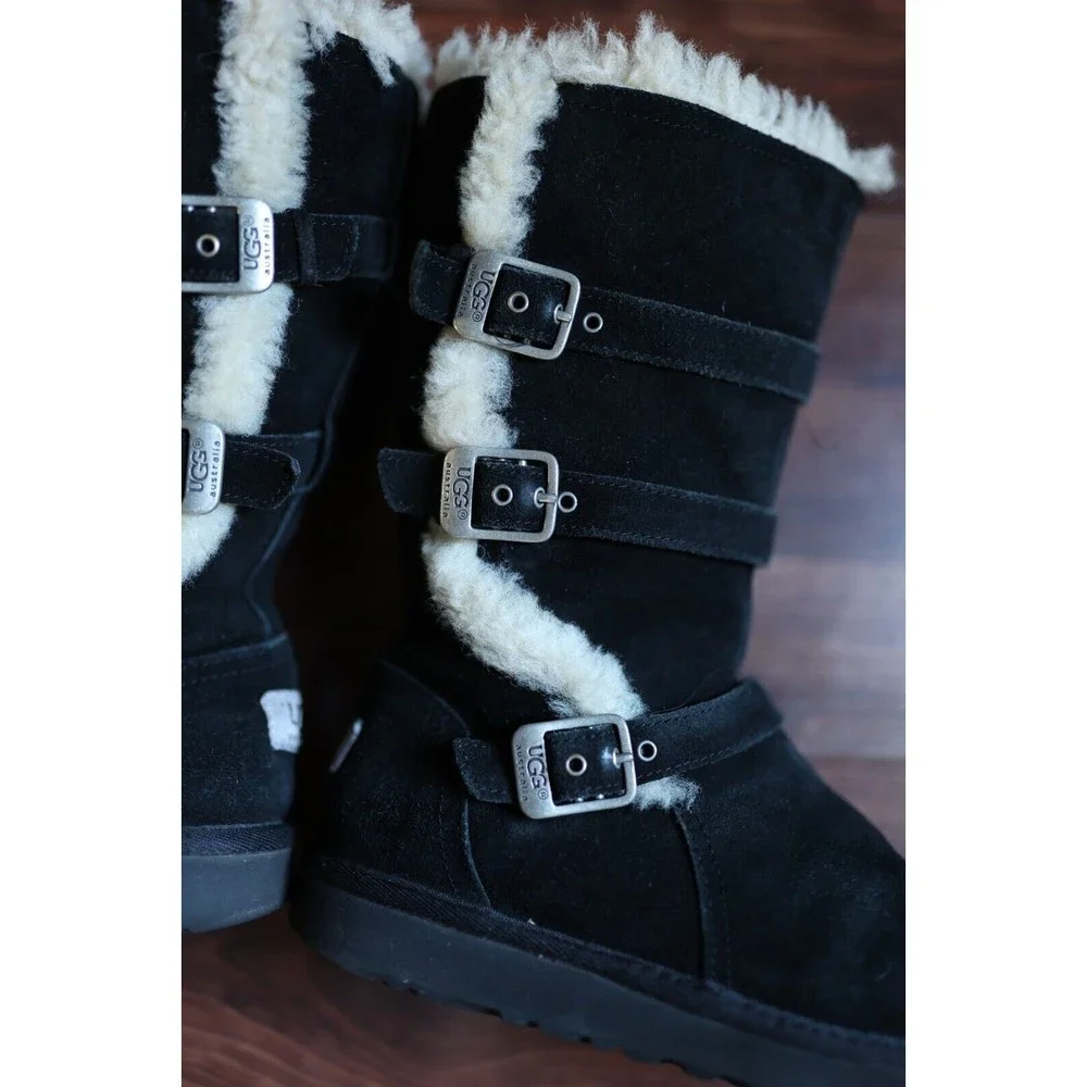 UGG Youth 4 Maddi II Casual Shearling Winter Boots Buckle Black Suede 1102529